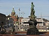 Helsinki_market_statue