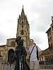 b_Oviedo_statue_cathedral