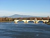 Avignon_bridge_from_bridge2