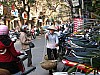 Hanoi_woman_street